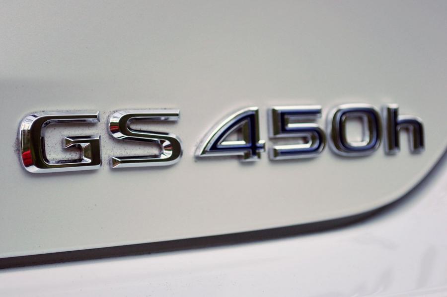  Lexus GS450h 2011 года  (фото 127 из 208)